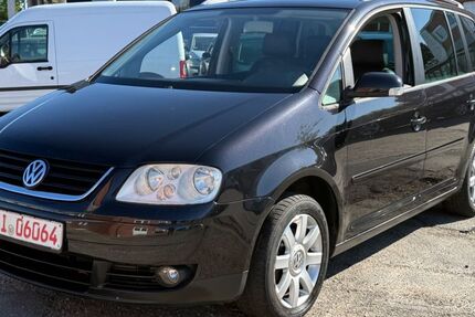 VW Touran 186.000 km 1.499 &euro; Schwentinetal 24222