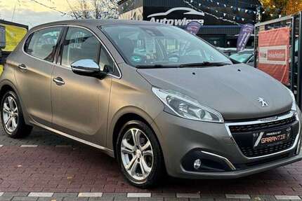 Peugeot 208 124.998 km 6.990 € Berlin 13127