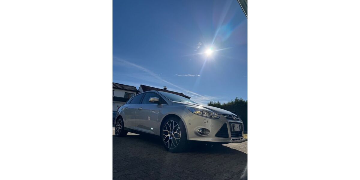 Ford Focus 31.100 km 12.990 &euro; Waldshut 79761