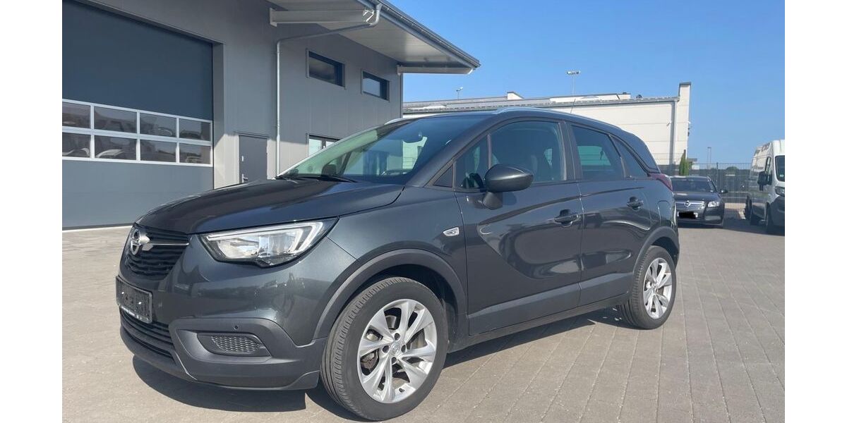 Opel Crossland (X) 28.000 km 8.899 &euro; Babenhausen 64832