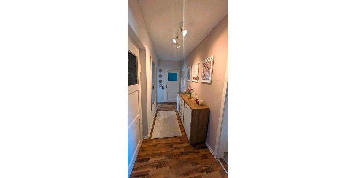 Etagenwohnung Freital - 3 Zimmer, 70 m&sup2;, 720&euro; | Angebot:26340985