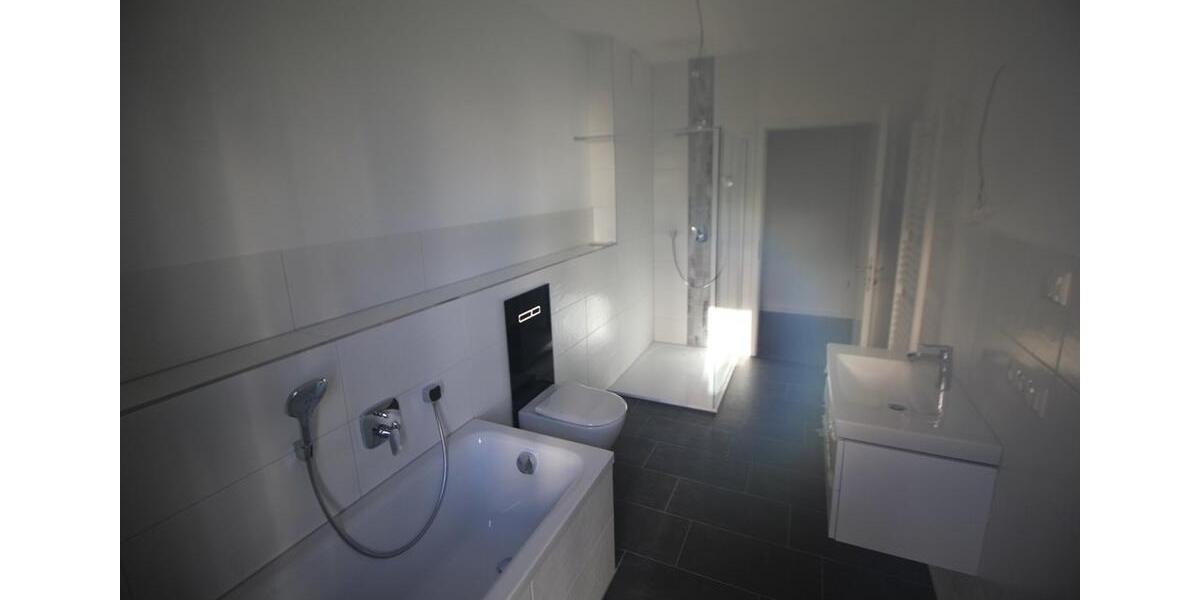 Exklusive 3 Zimmer-Wohnung mit großzügiger Terrasse und gehobener Ausstattung zu mieten! 3 zimmer