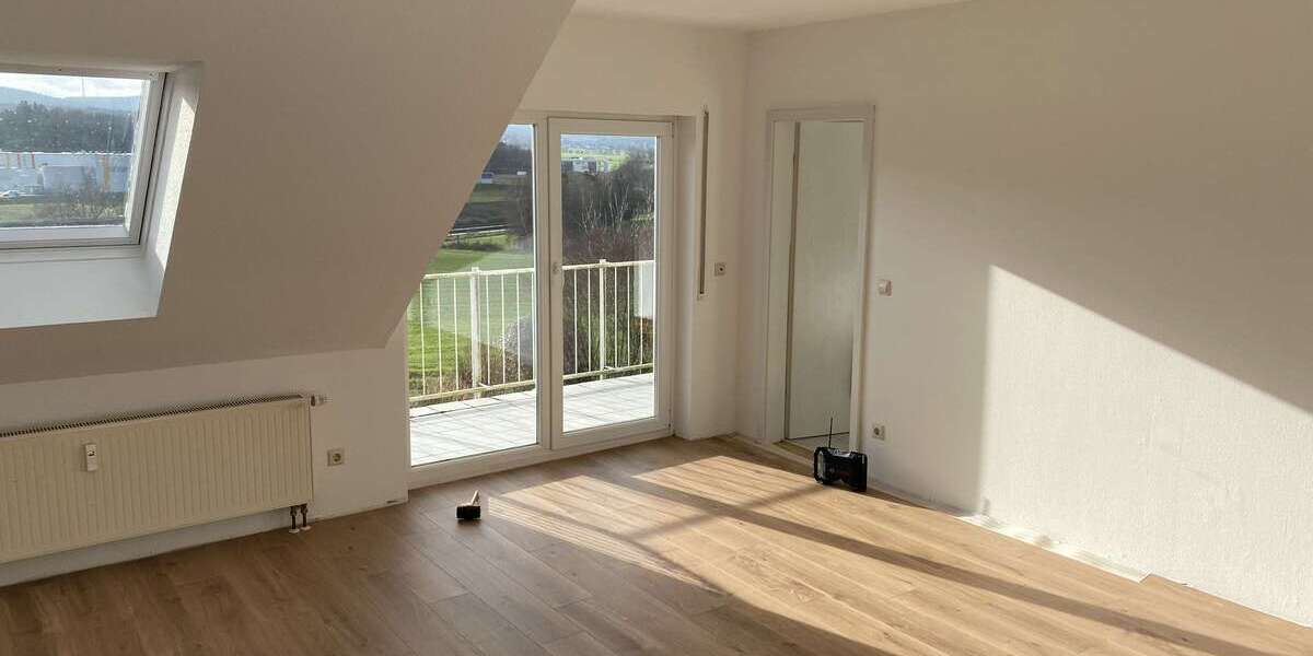 Etagenwohnung Rheinböllen - 4 Zimmer, 96 m&sup2;, 700&euro; | Angebot:25782363