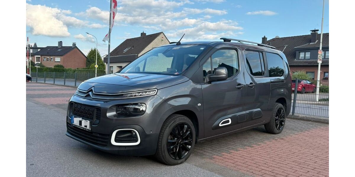 Citroen Berlingo 146.000 km 15.400 &euro; Geldern 47808