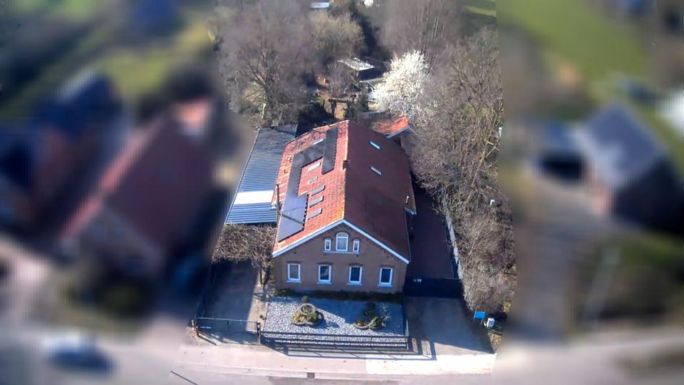 Bauernhaus, Landhaus Weener - 5 Zimmer, 255 m&sup2;, 418.000&euro; | Angebot:26889491