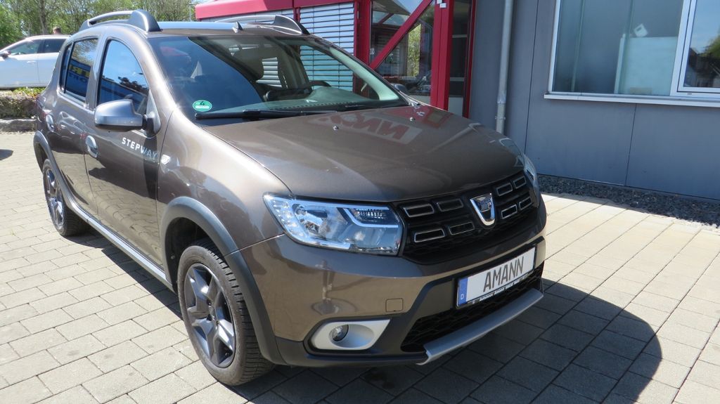 Dacia Sandero 60.720 km 9.990 &euro; Wald 88639