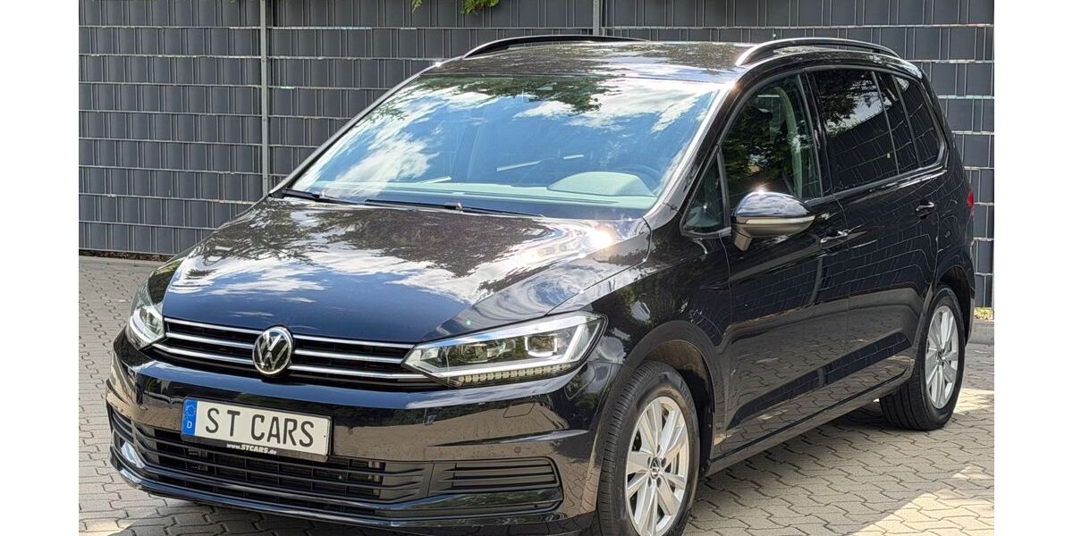 VW Touran 87.500 km 25.990 &euro; Braunschweig 38110
