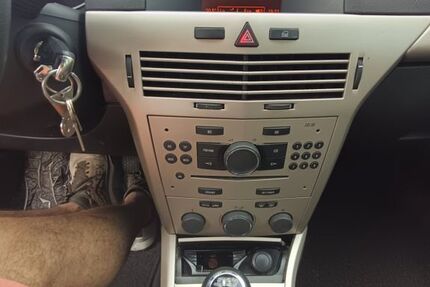 Opel Astra 187.000 km 1.600 &euro; Erlangen 91052