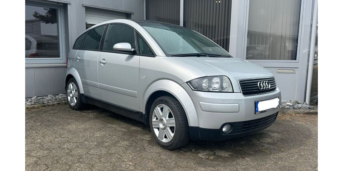 Audi A2 162.400 km 9.500 &euro; Schlangen 33189