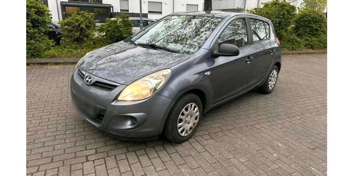 Hyundai i20 194.500 km 1.600 &euro; Heppenheim 64646