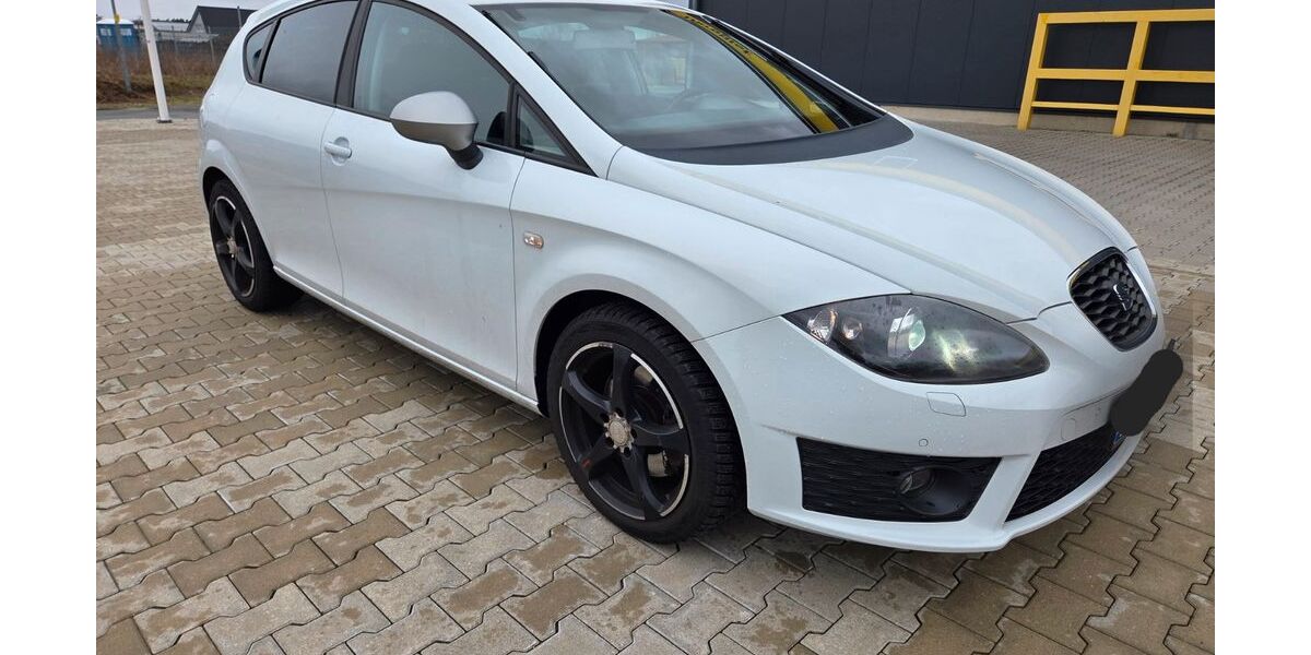 Seat Leon 168.700 km 7.300 &euro; Schneverdingen 29640