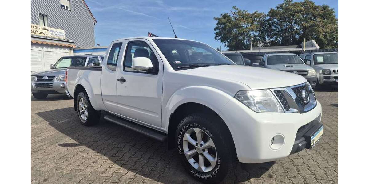 Nissan Navara 72.000 km 21.900 &euro; Mainz-Kostheim 55246
