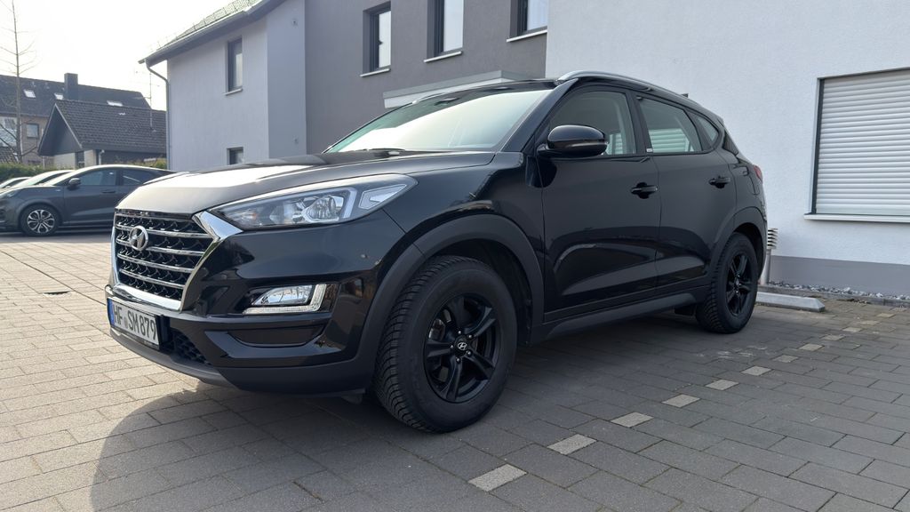 Hyundai TUCSON 33.000 km 18.499 &euro; Bielefeld 33619