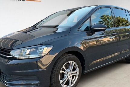 VW Touran 169.000 km 12.499 &euro; Hannover 30179