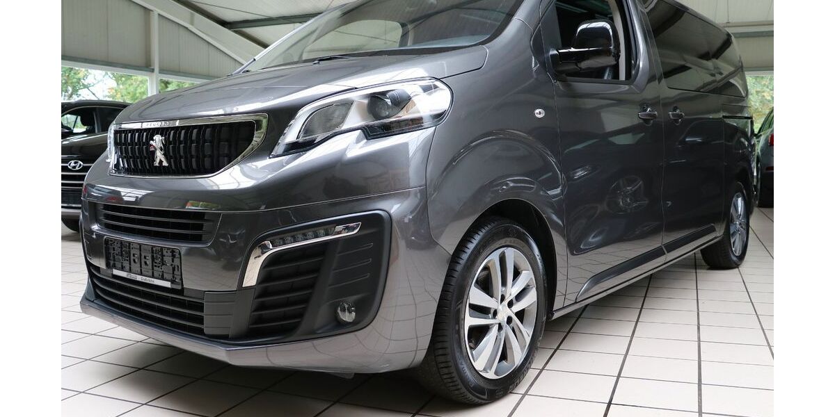Peugeot Traveller 82.208 km 32.990 &euro; Großefehn 26629