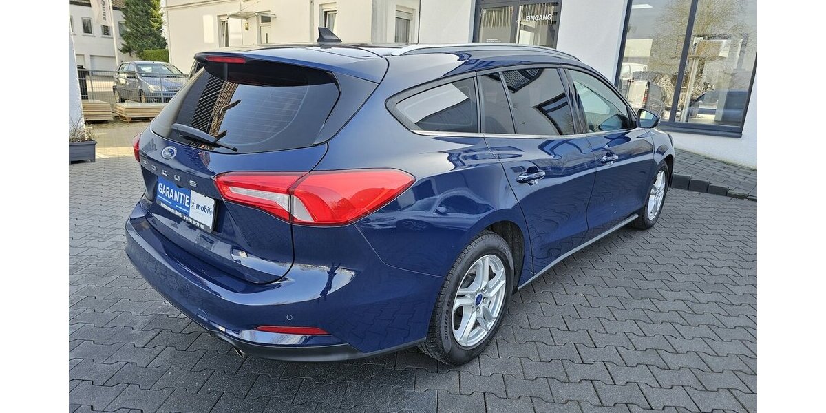 Ford Focus 2.0 CDTI LED NAVI RFK AUS 1.HAND 122.850 km 13.990 &euro; Löhne 32584