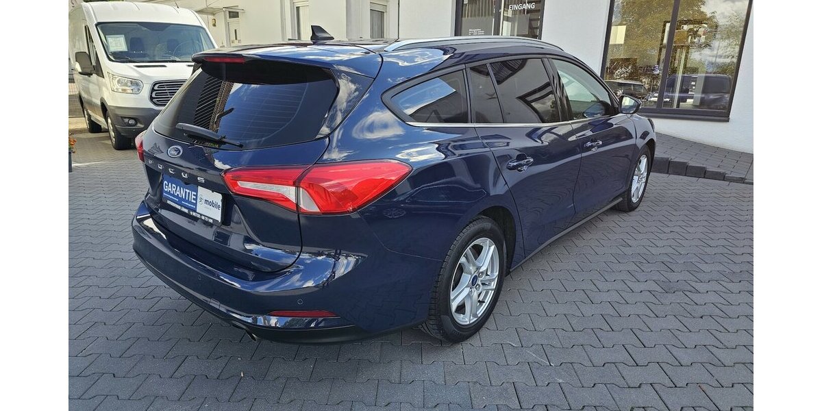 Ford Focus 2.0 CDTI LED NAVI RFK AUS 1.HAND 122.850 km 14.490 &euro; Löhne 32584