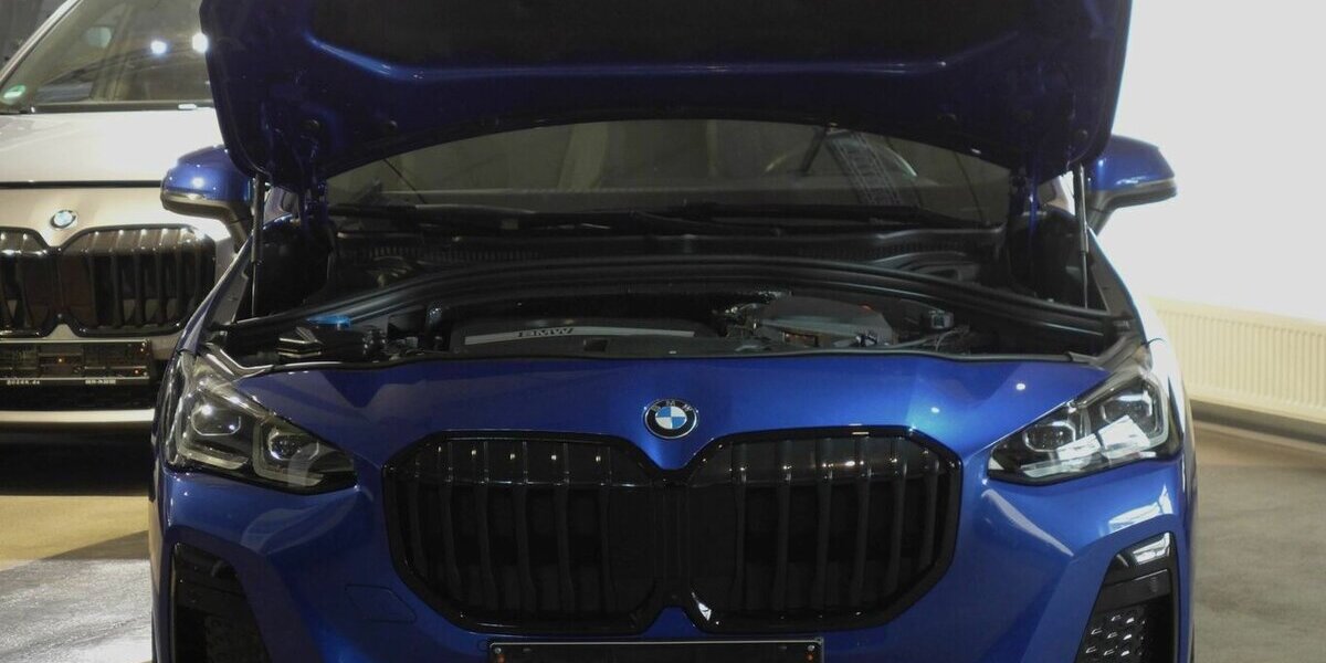 BMW 218 Active Tourer i MSport 360°,AHK, NP:57.750 19.100 km 30.590 &euro; Landshut 84030