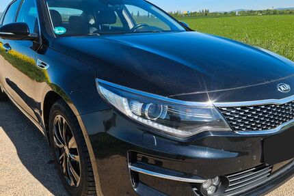Kia Optima 238.000 km 7.900 &euro; Wiesbaden 65187