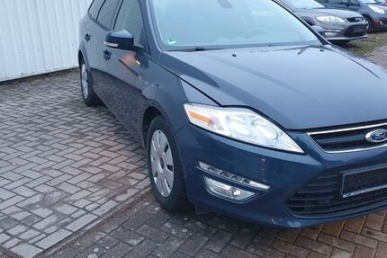 Ford Mondeo 210.000 km 3.399 &euro; Melle 49324