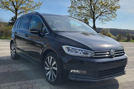 VW Touran 127.229 km 19.500 &euro; Dittelbrunn 97456
