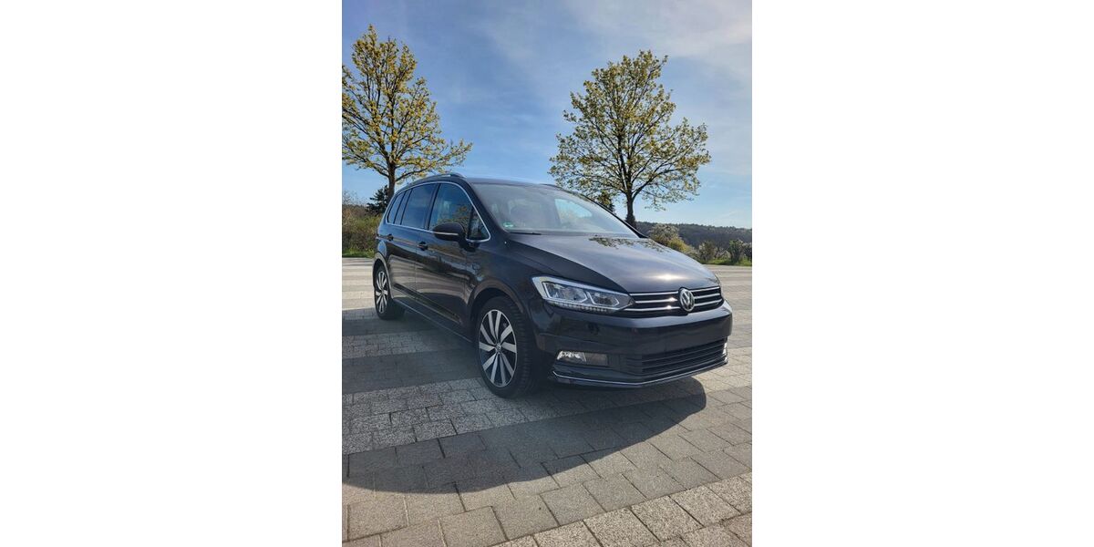 VW Touran 127.229 km 21.000 &euro; Dittelbrunn 97456