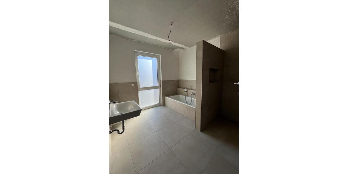 Komfortables Wohnen im Neubau - Doppelhaushälfte Hildesheim Sorsum | Angebot:25440729