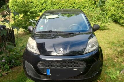 Peugeot 107 106.000 km 3.000 &euro; Bergfelde 16562