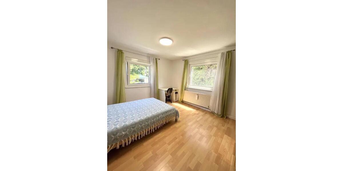 Mehrfamilienhaus, Wohnhaus Kornwestheim - 8.5 Zimmer, 189 m&sup2;, 620.000&euro; | Angebot:26137817