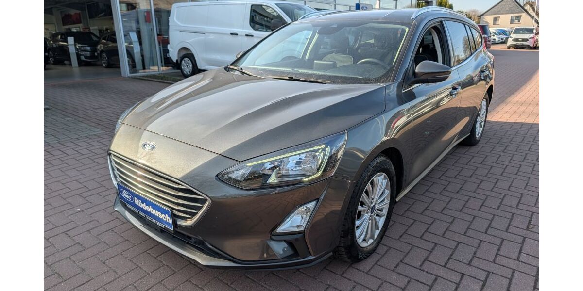 Ford Focus 104.930 km 12.490 &euro; Hude 27798