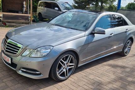 Mercedes-Benz E 250 255.000 km 10.800 &euro; Göllin 18246