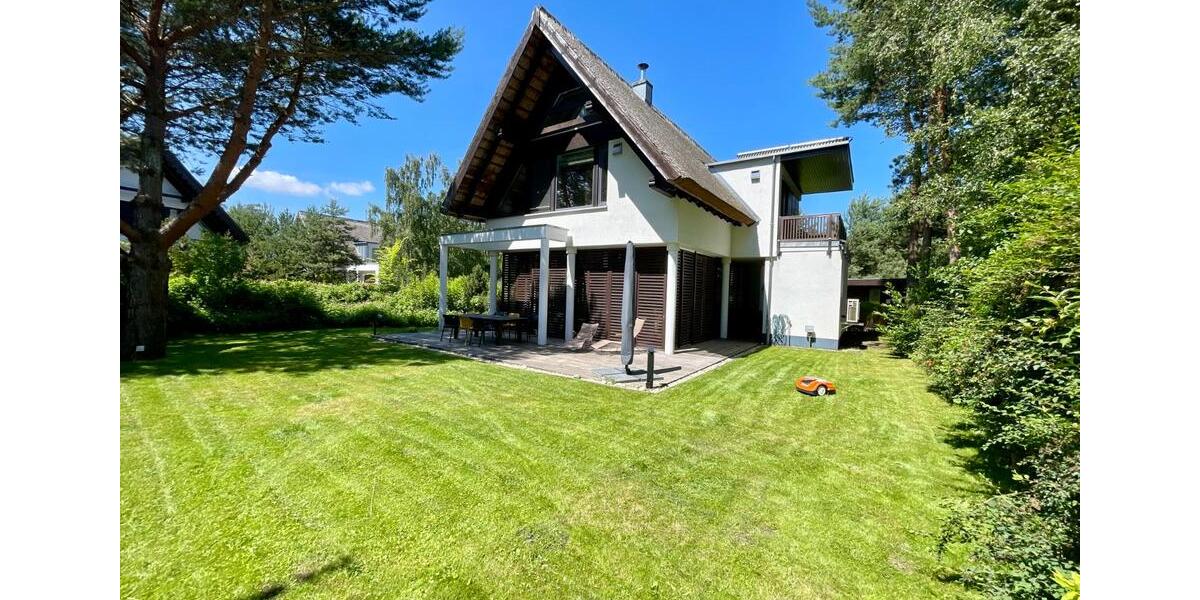 Reetdachhaus in Karlshagen, Usedom – nur 450 Meter zum Strand 4 zimmer