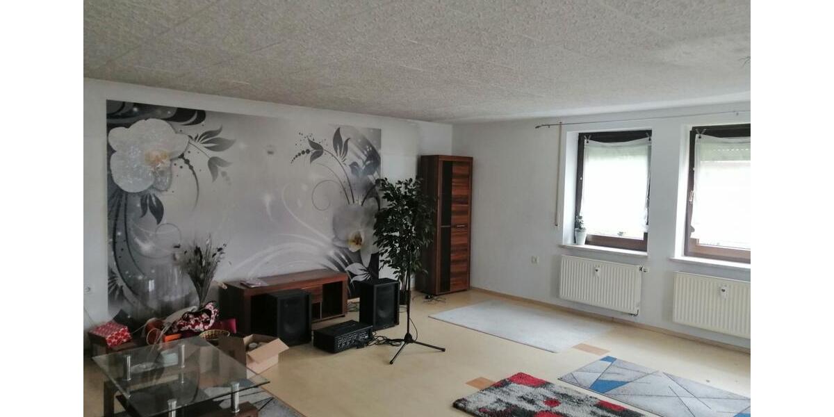 Mehrfamilienhaus, Wohnhaus Marktredwitz - 7 Zimmer, 240 m&sup2;, 175.000&euro; | Angebot:27002651