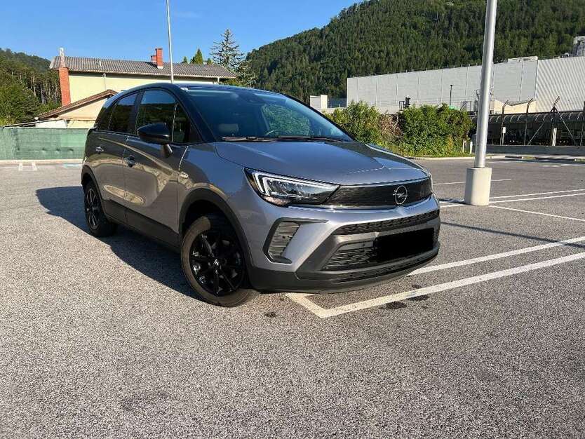 Opel Crossland 38.418 km 11.000 € Elstra 01920