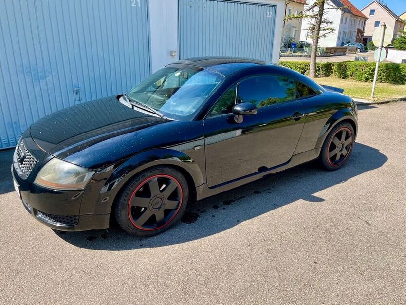 TT