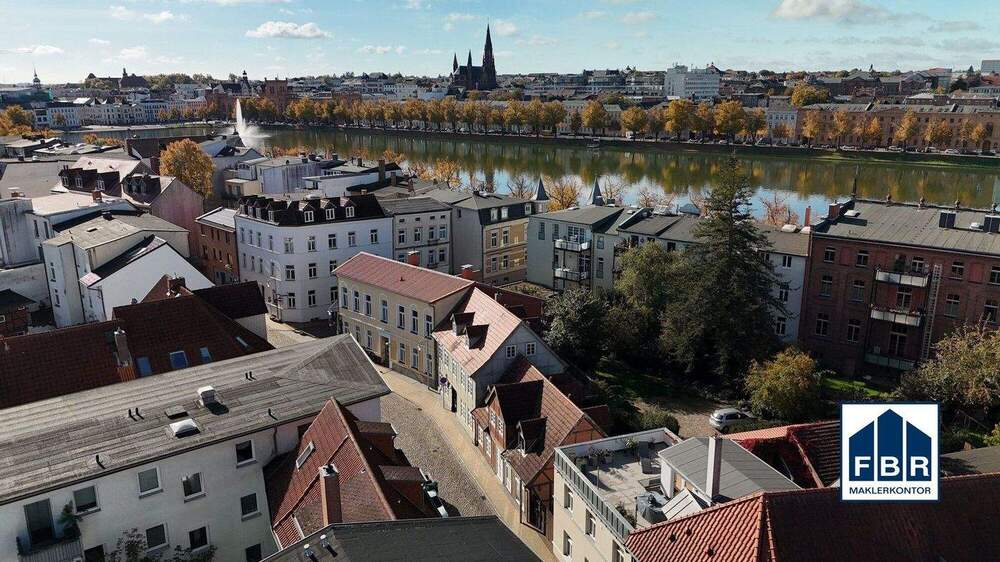 Denkmalgeschütztes Fachwerkensemble in Toplage der Schelfstadt 1 zimmer