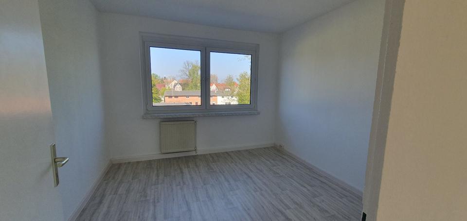 Etagenwohnung Seehausen (Altmark) - 3 Zimmer, 61 m&sup2;, 310&euro; | Angebot:24491356