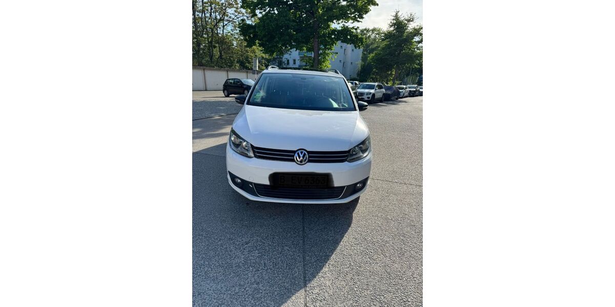 VW Touran 277.000 km 5.600 &euro; Berlin 13583
