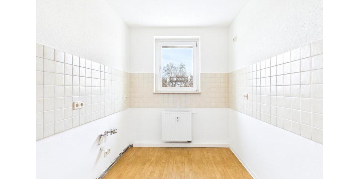 Etagenwohnung Dessau-Roßlau Roßlau - 4 Zimmer, 71 m&sup2;, 505&euro; | Angebot:24976922