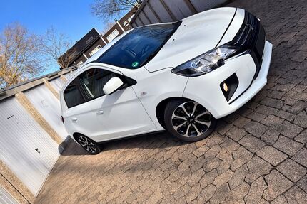 Mitsubishi Space Star 26.180 km 9.790 &euro; Göttingen 37079