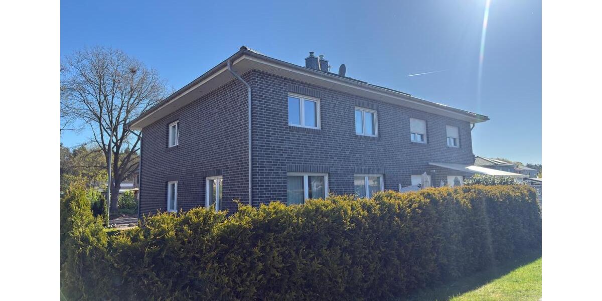 Doppelhaushälfte Rotenburg (Wümme) - 4 Zimmer, 135 m&sup2;, 1.400&euro; | Angebot:26401992