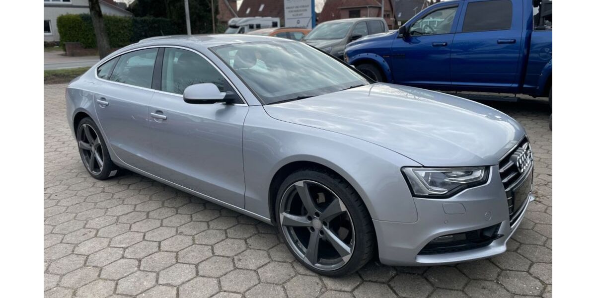 Audi A5 245.000 km 9.700 &euro; Stelle 21435