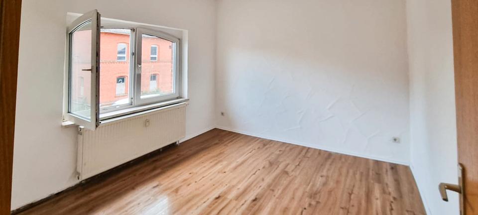 Erstbezug nach Sanierung! Zentral gelegene 2-Zimmer Wohnung direkt im Bahnhof Oebisfelde. 2 zimmer