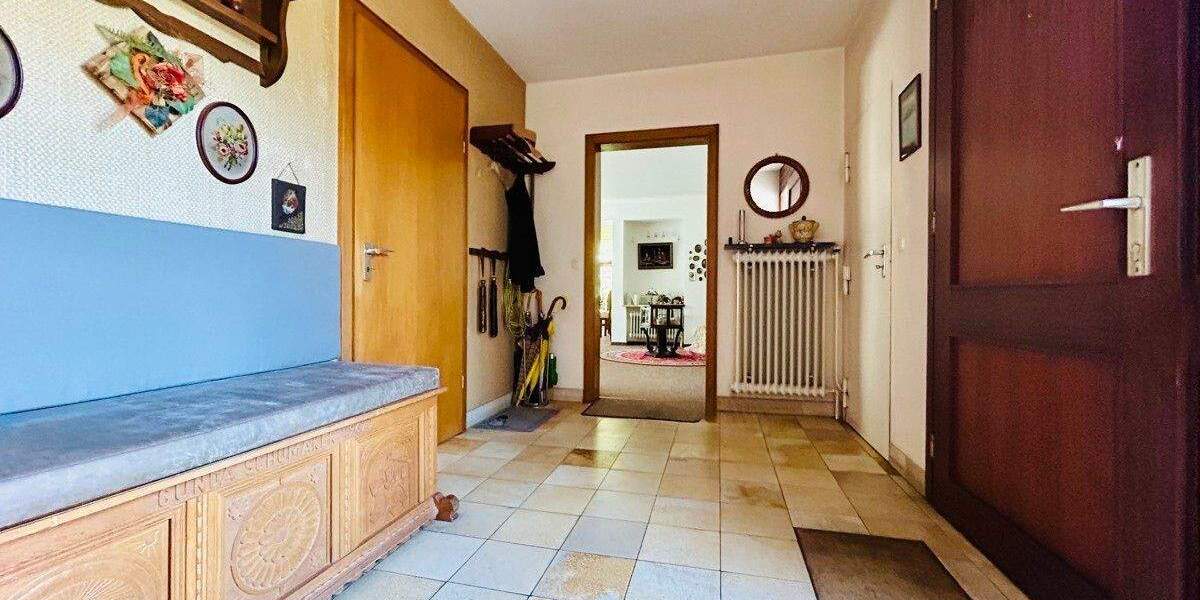 Einfamilienhaus Oldendorf - 5 Zimmer, 245 m&sup2;, 250.000&euro; | Angebot:25668493