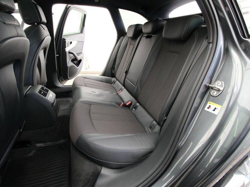 Audi A4 Avant TFSI S-tronic Sport Ultra S-Line Plus 150.399 km 18.900 € Hagenow 19230