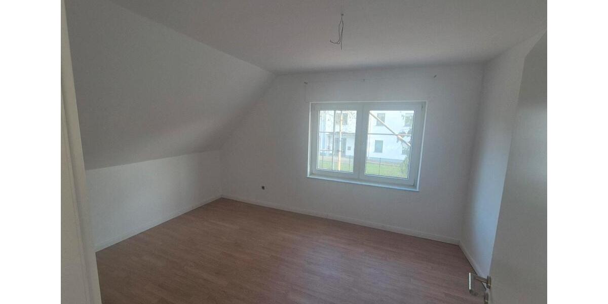 Einfamilienhaus Kirchlengern - 6 Zimmer, 174 m&sup2;, 1.400&euro; | Angebot:26409453