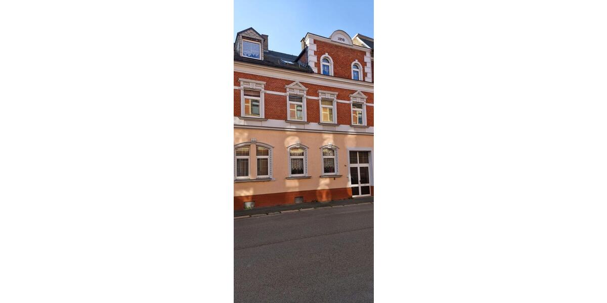 Reihenhaus Treuen - 8 Zimmer, 164 m&sup2;, 99.000&euro; | Angebot:26441438