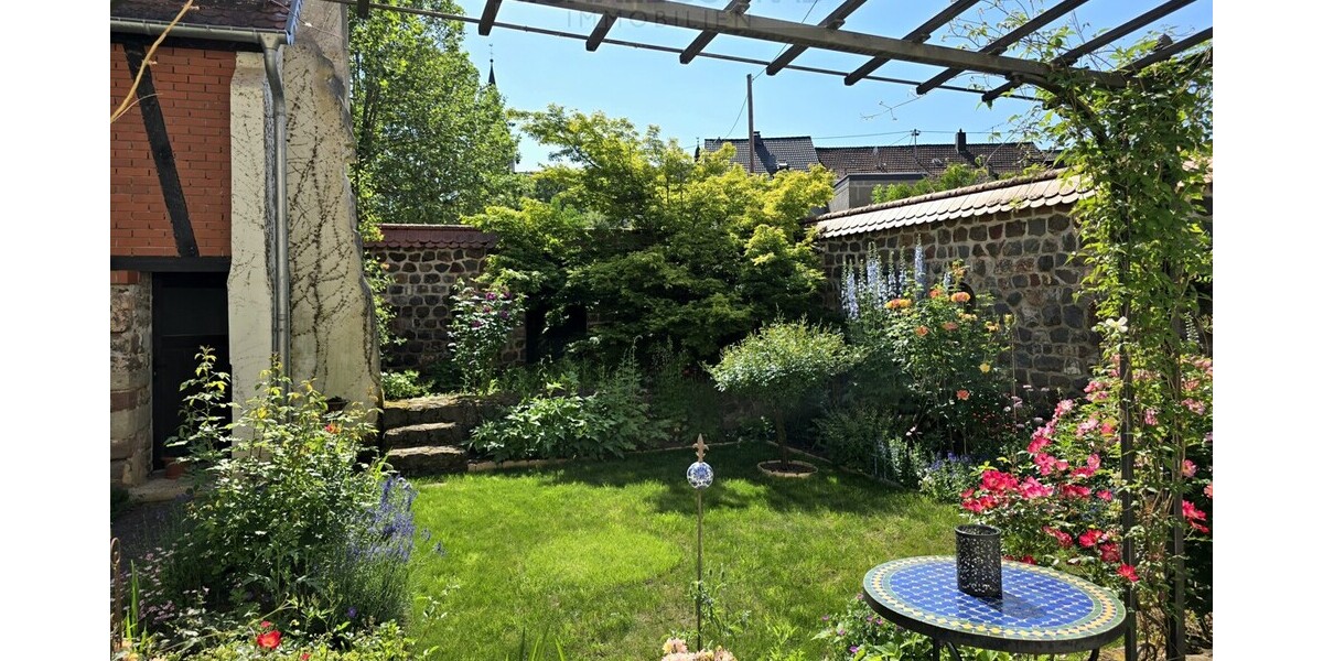 Einzigartige Perle! Wunderschönes Bauernaus mit Atelier, hochwertig saniert - Einfamilienhaus Wadern | Angebot:27010250