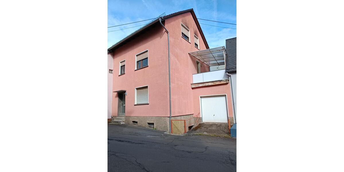 Einfamilienhaus Idar-Oberstein Oberstein - 7 Zimmer, 151 m&sup2;, 130.000&euro; | Angebot:26818568