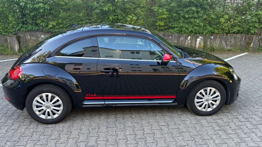 VW Beetle 106.551 km 10.500 &euro; Idstein 65510